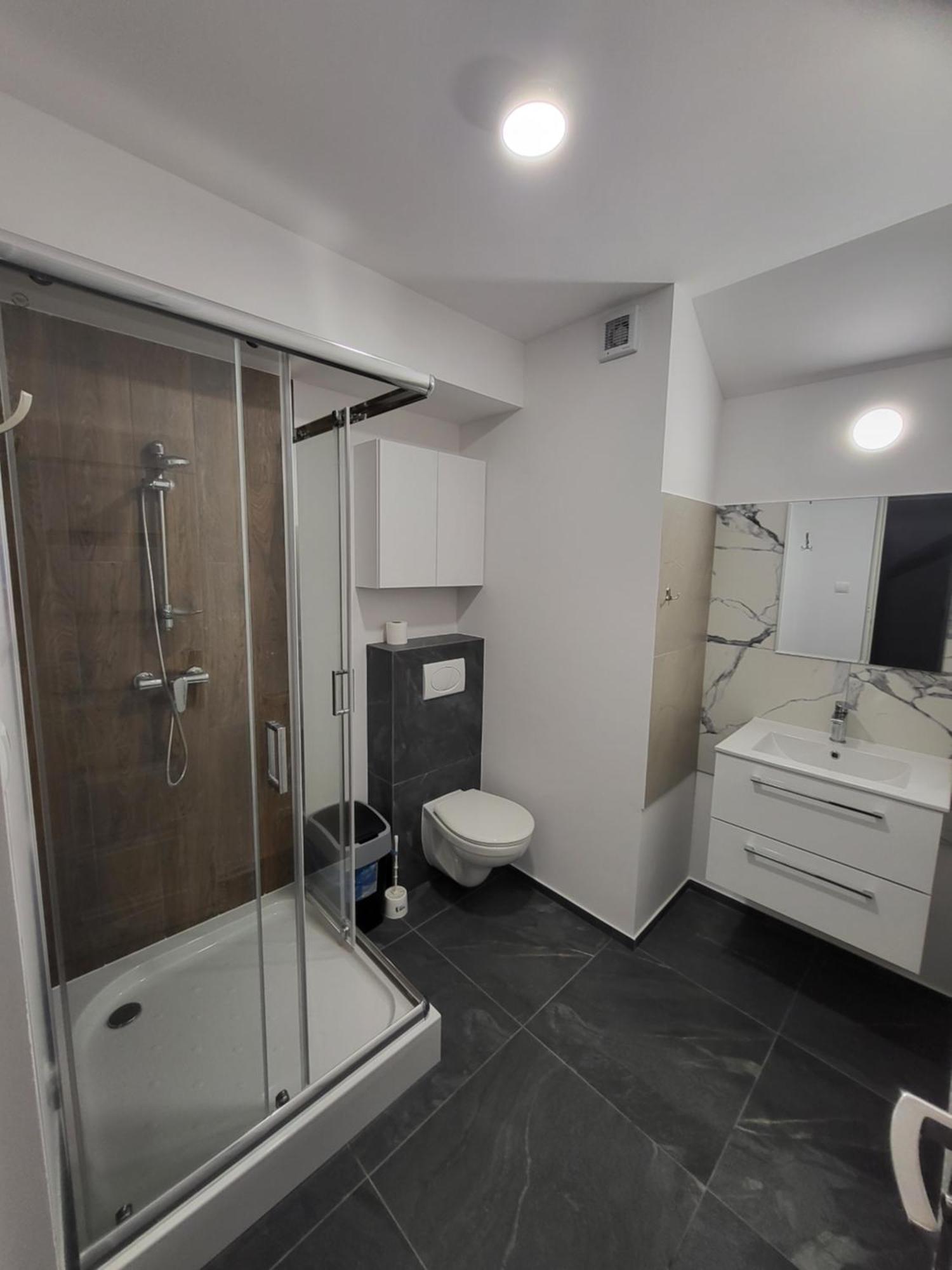 Hostel Przy Szpitalu - Lwowska