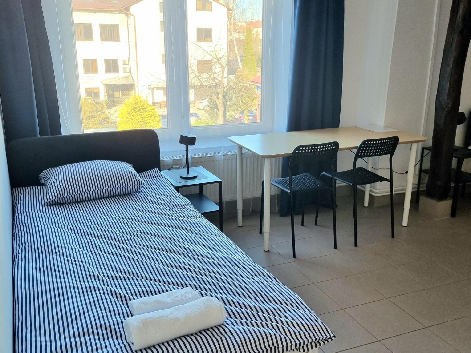 Hostel Przy Szpitalu - Lwowska *